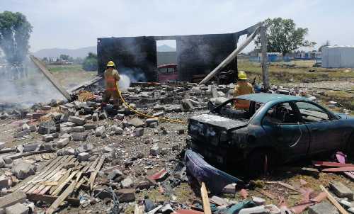 Explosión de polvorín sucedida en Tultepec, deja tres lesionados